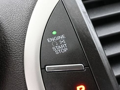 Used 2019 Lincoln MKC Reserve AWD/4WD image 26