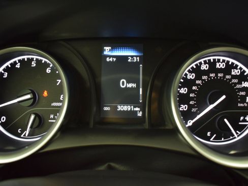 Used 2024 Toyota Camry LE image 16