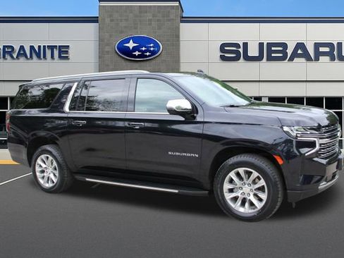 Used 2023 Chevrolet Suburban Premier AWD/4WD image 14