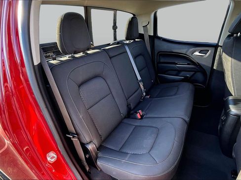 Used 2019 GMC Canyon SLE w/ Driver Alert Package image 24