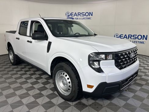 New 2026 Ford Maverick XL image 3