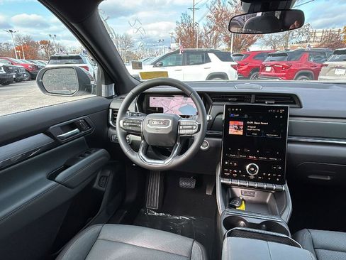 New 2026 GMC Terrain AT4 w/ Convenience Package III image 24