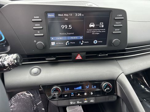 Used 2026 Hyundai Elantra Sport FWD image 19