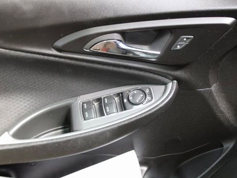 Used 2024 Chevrolet Malibu LS image 10