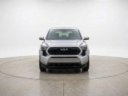 Used 2025 Kia Soul LX w/ LX Technology Package image 2