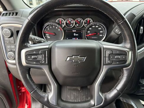 Used 2021 Chevrolet Silverado 1500 LT Trail Boss w/ Bed Protection Package AWD/4WD image 16
