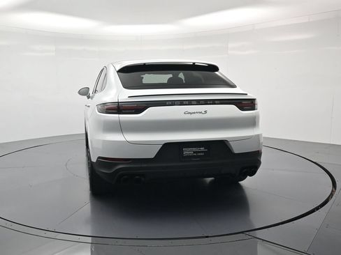 Certified 2023 Porsche Cayenne S AWD/4WD image 40