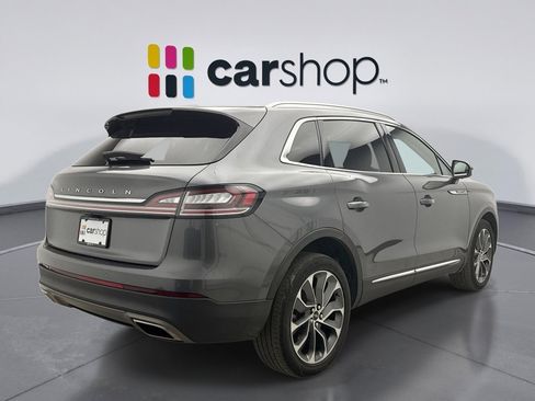 Used 2022 Lincoln Nautilus Reserve image 5