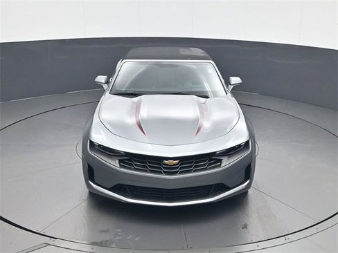 Used 2023 Chevrolet Camaro LT image 14