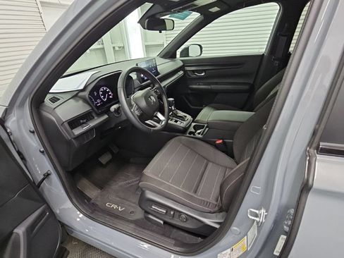 Used 2026 Honda CR-V Sport image 11