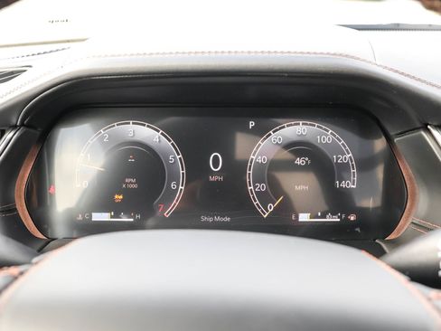 New 2025 Jeep Grand Cherokee Summit image 21