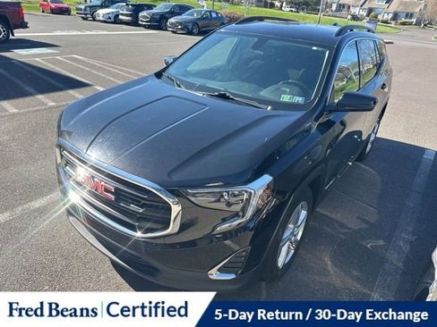 Used 2018 GMC Terrain SLE w/ Driver Convenience Package image 2
