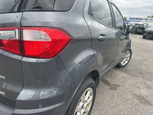 Used 2020 Ford EcoSport SE image 2