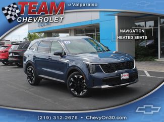 Used 2025 Kia Sorento EX FWD video 1