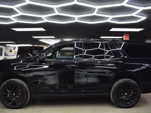 Used 2021 Cadillac Escalade Sport w/ Driver Assist Tech Package AWD/4WD image 5