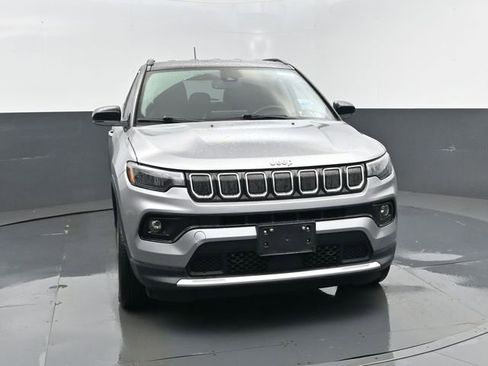 Used 2022 Jeep Compass Limited AWD/4WD image 23