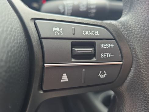 New 2026 Honda HR-V LX image 17