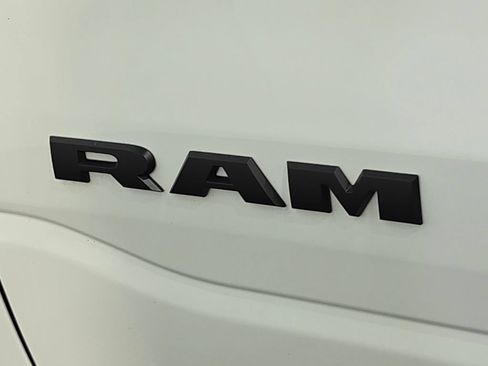 Used 2021 RAM 1500 Big Horn AWD/4WD image 47