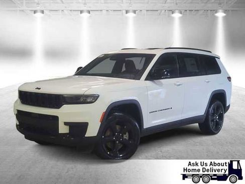 New 2025 Jeep Grand Cherokee L Altitude image 1