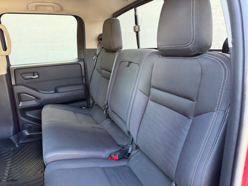 Used 2022 Nissan Frontier SV AWD/4WD image 26