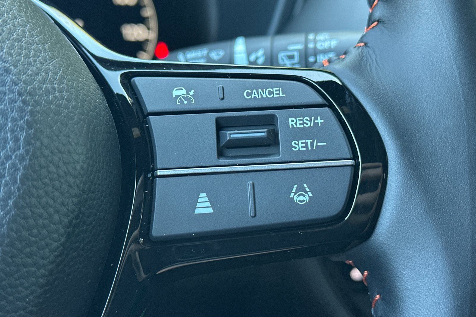 Used 2027 Honda HR-V Sport image 25