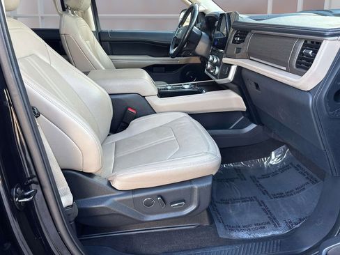 Used 2024 Ford Expedition Max Limited image 21