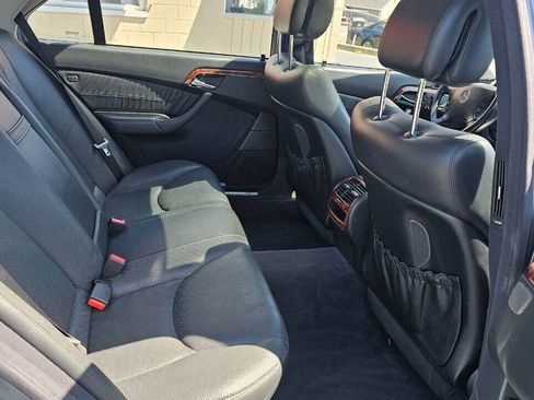 Used 2005 Mercedes-Benz S 500 4MATIC image 22