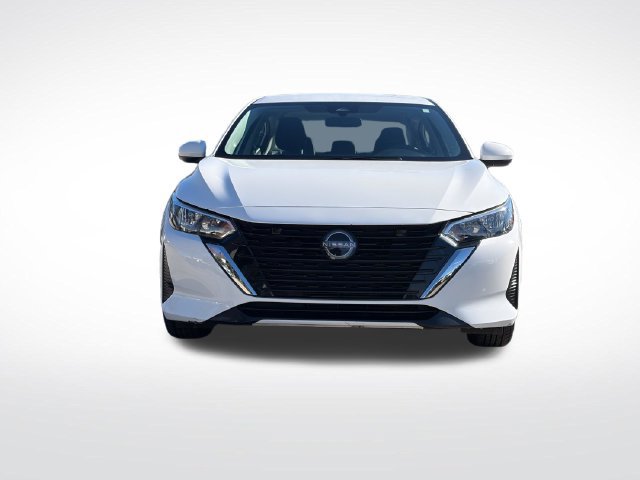 Used 2025 Nissan Sentra S FWD image 2