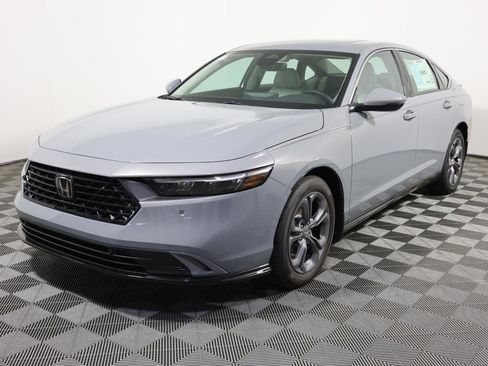 New 2026 Honda Accord EX-L image 1