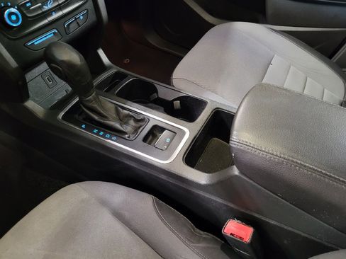 Used 2017 Ford Escape S FWD image 26