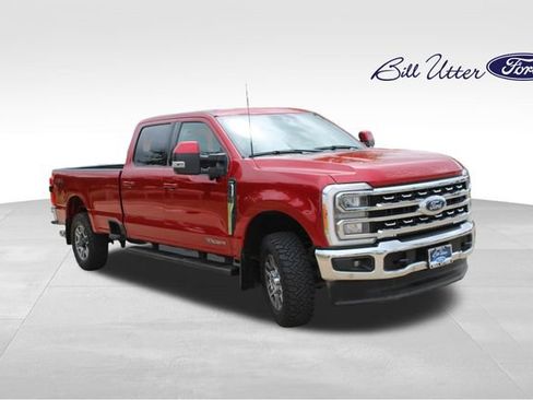 Used 2023 Ford F350 Lariat w/ Tow Technology Package AWD/4WD image 3