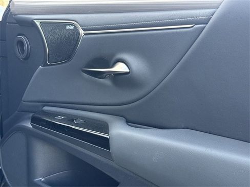 Used 2022 Lexus ES 350 F Sport image 32