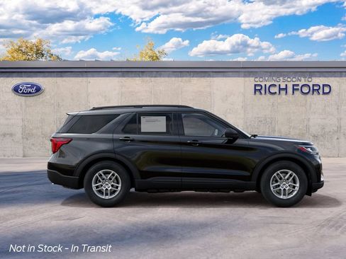 New 2027 Ford Explorer Active AWD/4WD image 5