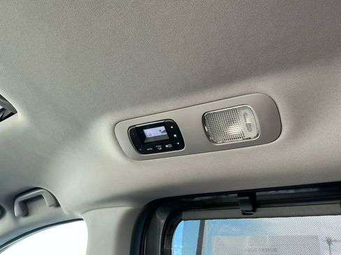 Used 2018 Honda Odyssey EX-L image 25