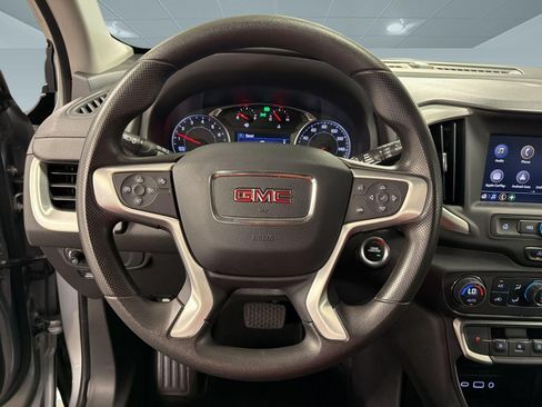 Used 2023 GMC Terrain SLE w/ Driver Convenience Package FWD image 16