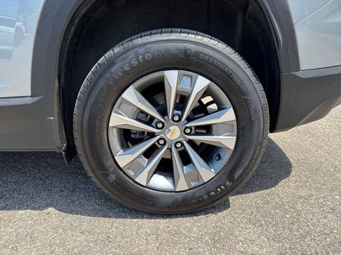 Used 2025 Chevrolet Equinox LT FWD image 25