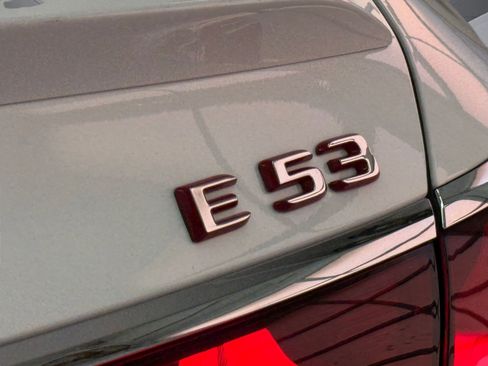 New 2026 Mercedes-Benz E 53 AMG e 4MATIC Sedan image 21