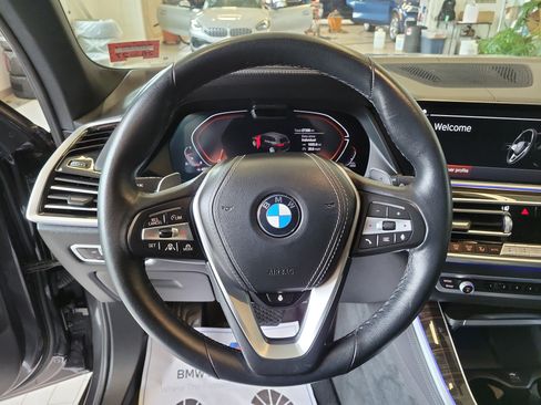 Used 2023 BMW X5 xDrive40i AWD/4WD image 21