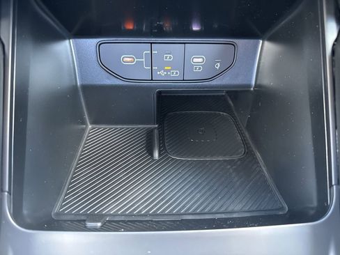 New 2026 Kia Sorento EX AWD/4WD image 17