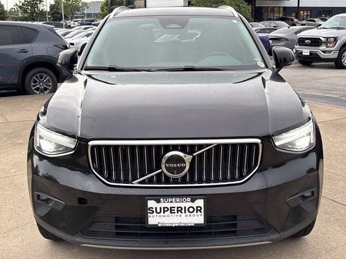 Used 2024 Volvo XC40 B5 Plus AWD/4WD image 13