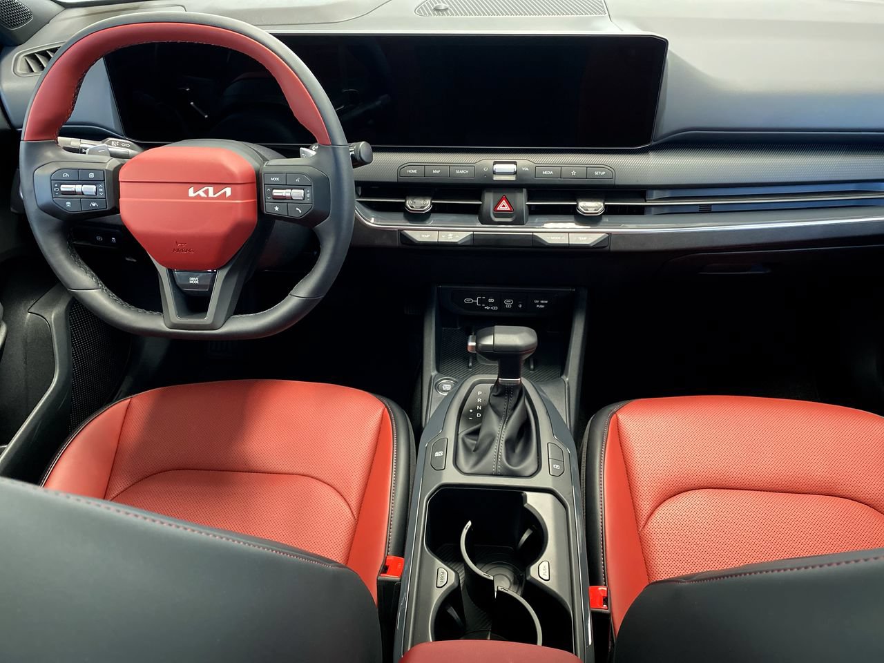 New 2026 Kia K4 GT-Line FWD image 33