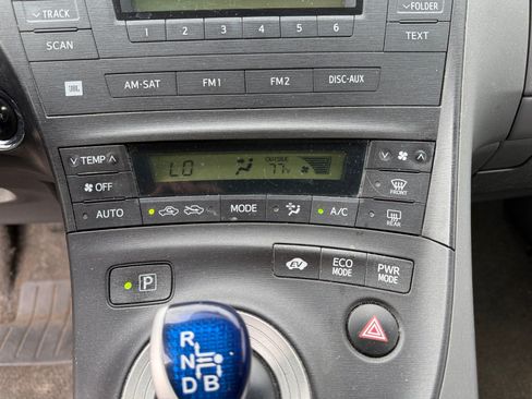 Used 2010 Toyota Prius FWD image 12