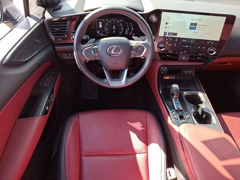 Used 2024 Lexus NX 350 AWD image 12