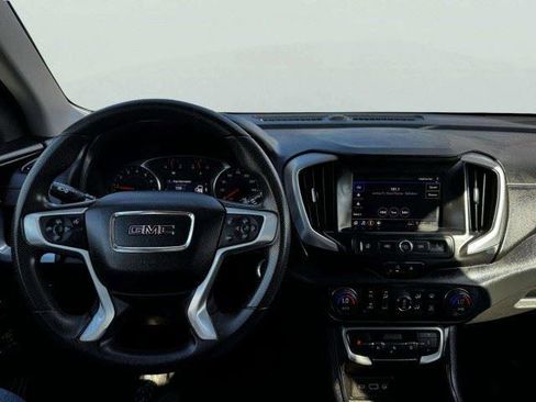 Used 2023 GMC Terrain SLE w/ Driver Convenience Package FWD image 32