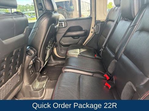 Used 2022 Jeep Wrangler Unlimited Rubicon w/ Steel Bumper Group AWD/4WD image 15