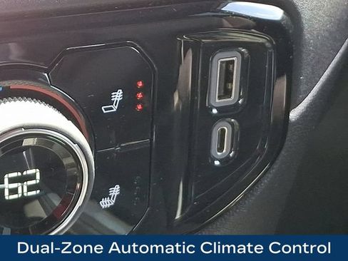 Used 2023 Chevrolet Silverado 1500 RST AWD/4WD image 16