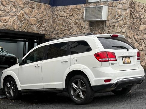 Used 2017 Dodge Journey Crossroad image 5
