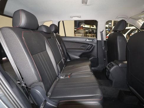 Used 2024 Volkswagen Tiguan Wolfsburg Edition image 24