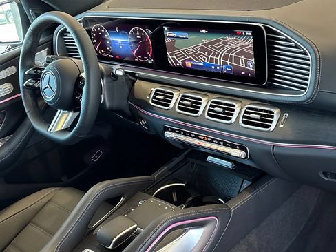 New 2026 Mercedes-Benz GLS 450 4MATIC image 36
