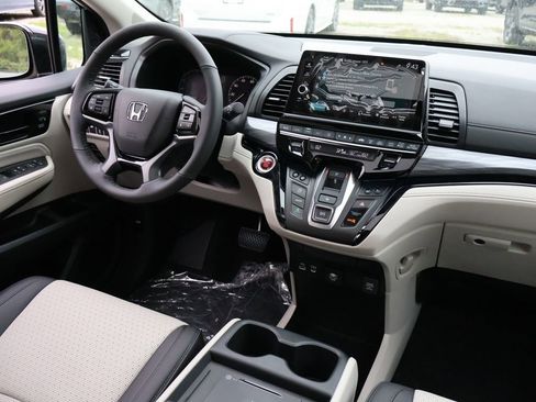 New 2026 Honda Odyssey Elite image 6